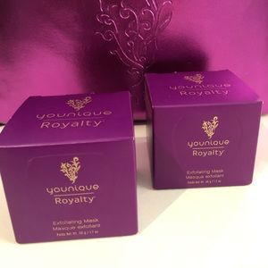 Younique Exfoliating Mask